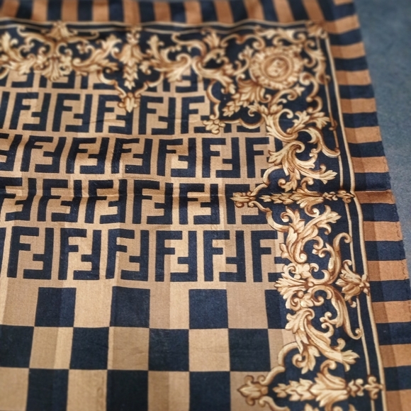 Authentic Fendi Roma Brown Logo Monogram Handkerchief - Picture 2 of 9